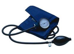 Аппарат для измерения кровяного давления (сфигмоманометр) MEDICARE / Apparatus for measuring blood pressure (sphygmomanometer) MEDICARE