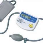 Измеритель кровяного давления CITIZEN / Blood pressure meter CITIZEN